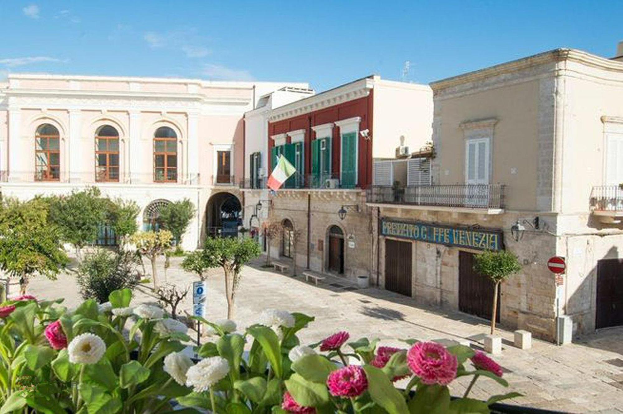 Casadria - Appartamento Nel Centro Storico Vicino Al Mare Monopoli Exterior photo